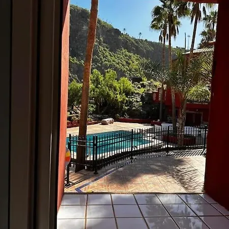 Apartment Con Piscina