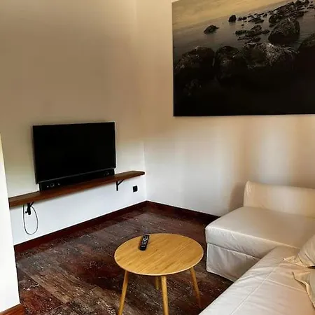Con Piscina Apartment