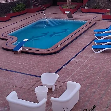 Con Piscina Apartment *