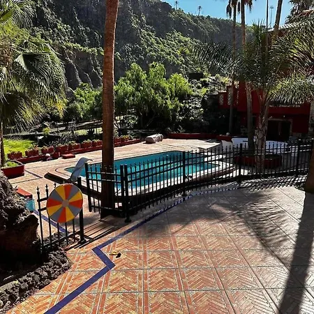 Apartment Con Piscina