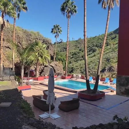 Con Piscina